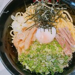 東京油組総本店 赤坂見附組的实拍图