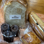 recommendations for 成城石井 BAKERY  京阪モール京橋店