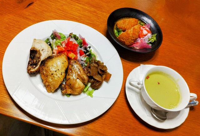 recommendations image for RESTAURANT RITA'SKITCHEN