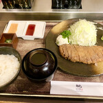 牛かつ もと村 コレド室町店的實拍圖