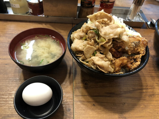 伝説のすた丼屋 蒲田店的实拍高清图