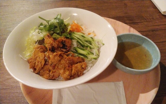 EGAO BANH ＭI的實拍高清圖