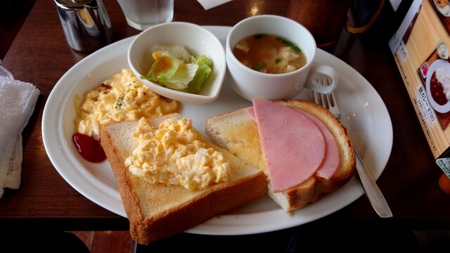 昔ながらの喫茶店友路有的实拍高清图