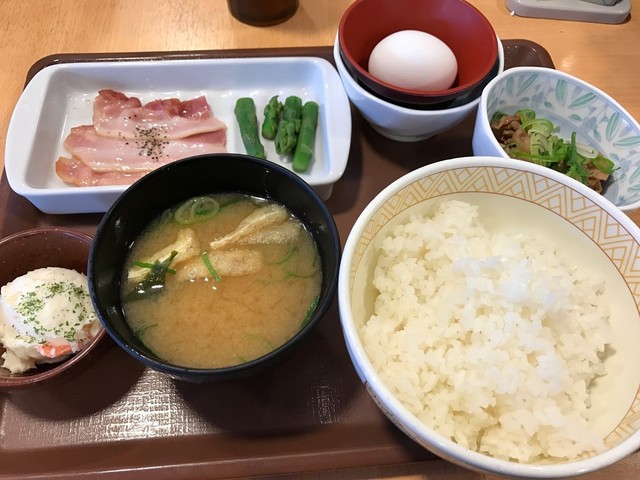すき家 浅草橋駅前店的实拍高清图