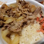 吉野家 池袋メトロポリタン通り店的實拍圖