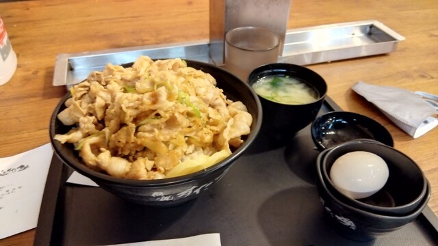 伝説のすた丼屋 蒲田店的实拍高清图