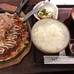 京とんちん亭的实拍图