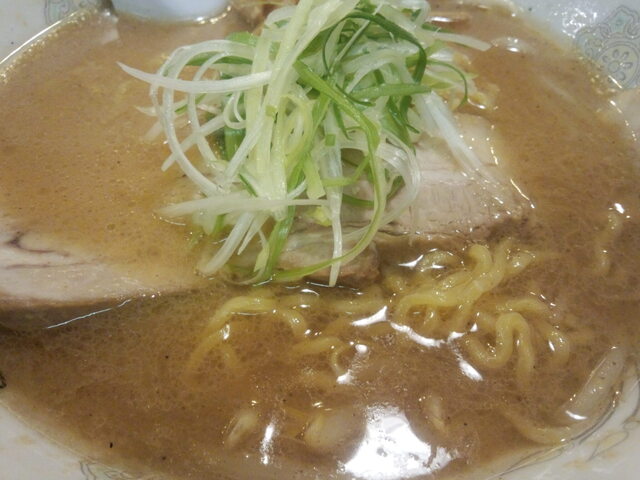 ラーメン純水 春採本店的实拍高清图
