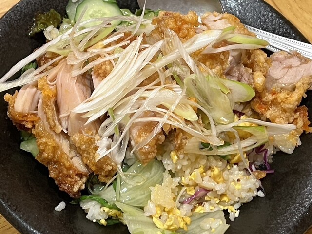 炭火焼 焼鳥酒場 虜 吉祥寺店的實拍高清圖