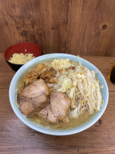 ラーメン二郎 池袋東口店的实拍高清图