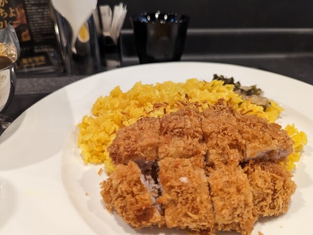 recommendations image for 旨さと辛さがここちよい黒カレー 萬栄カレー