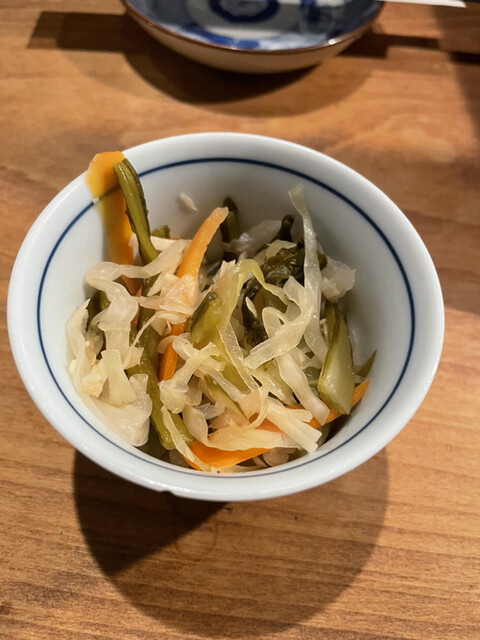 日本酒と焼肉 吉岡太一的实拍高清图