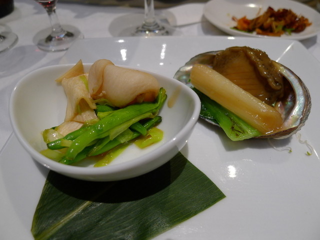 新橋亭的實拍高清圖