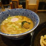 六厘舎 上野店的實拍圖