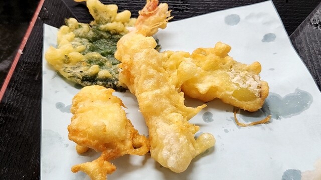 金四郎食堂的实拍高清图