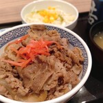 吉野家 環状７号線豊玉南店的实拍图