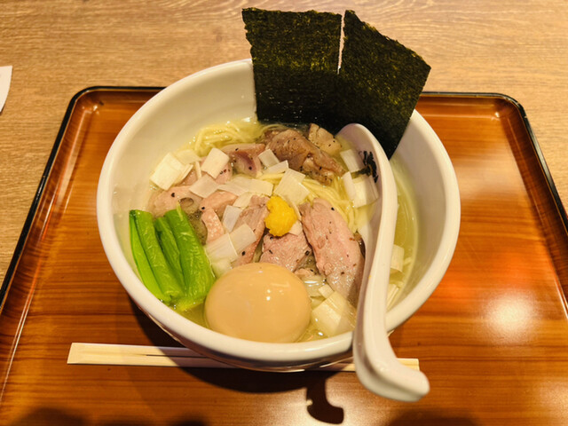 満鶏軒 秋葉原UDX秋葉原拉麺劇場店的實拍高清圖