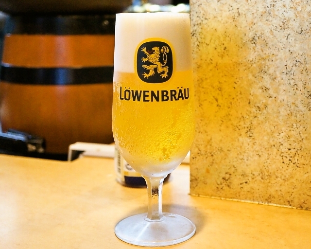 徳多和良的實拍高清圖