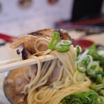 とんこつラーメン 薫的實拍圖