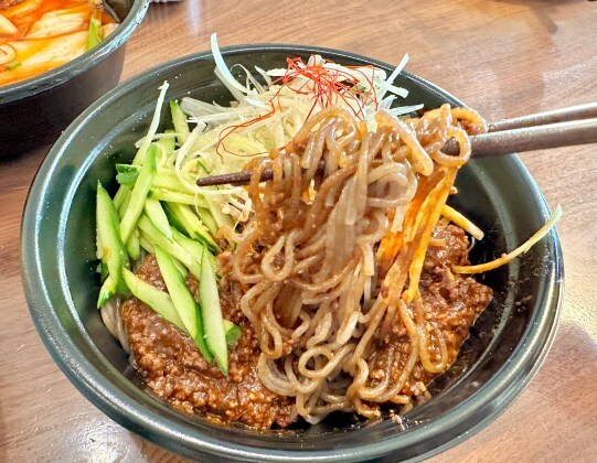 韓国屋台 豚大門市場 馬喰町店的实拍图