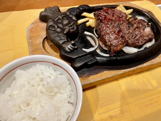 ブロンコビリー 鹿浜店的實拍高清圖