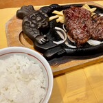 ブロンコビリー 鹿浜店的實拍圖