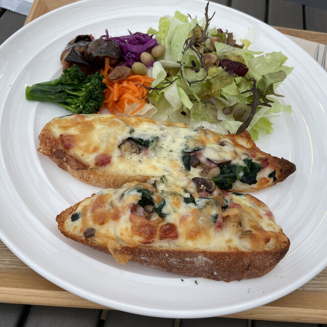 CAFE HACHI 糸島店的實拍高清圖