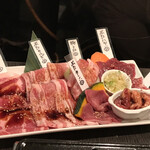 手作りホルモン焼　ぶたさま的实拍图