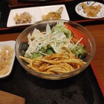 まる家食堂的实拍图