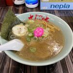 ラーメンさんぱち 平岡店的实拍图