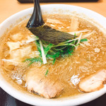 ラーメン純水 イオンモール釧路昭和店的实拍图
