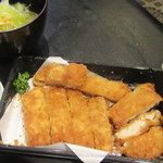 どんぶり名人 岩倉店的實拍圖