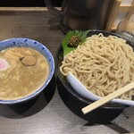 六厘舎 上野店的實拍圖