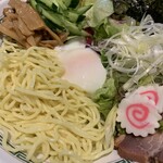 怪獣酒場 新橋蒸溜所的實拍圖