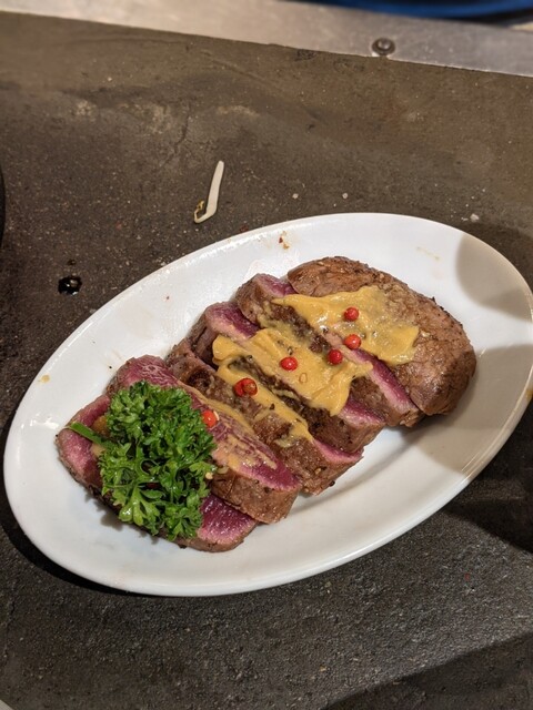 羊肉炭火焼 肉汁屋的實拍高清圖