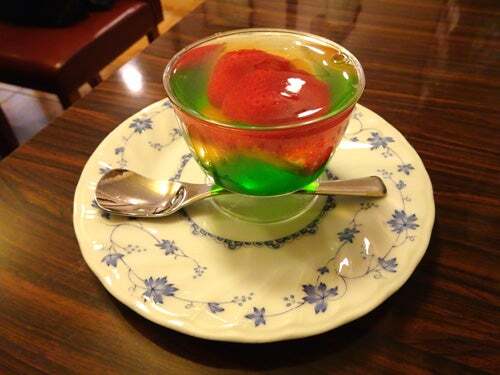 切通し進々堂的實拍圖