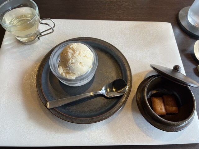 韓国料理 KOREAN DINING HAN CHEF 下北沢店的实拍高清图