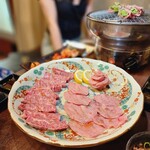 recommendations for ヤキニクエン ニング 南堀江店