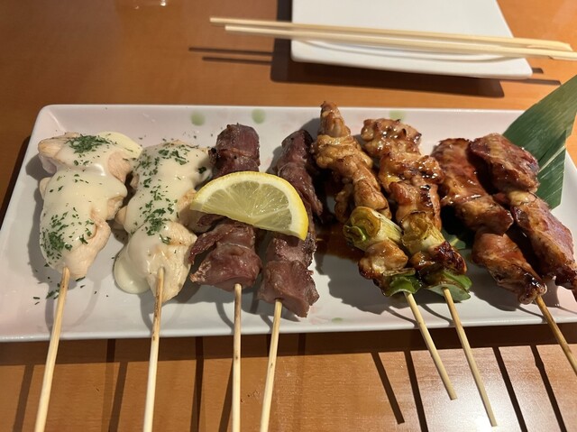 個室空間 炭火焼鳥 宝や 八条口店的实拍高清图