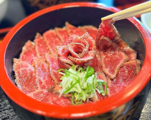 焼肉食道 しんしん的实拍高清图