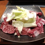 大池的实拍图