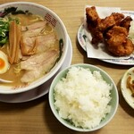 福門的實拍圖