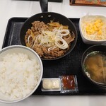 吉野家 札幌狸小路店的實拍圖