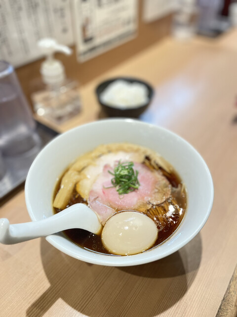 らぁ麺 はやし田 赤羽店的实拍高清图