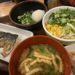 すき家 八王子東町店的實拍圖