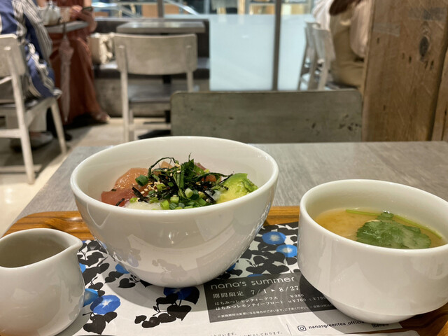 ナナズ グリーンティ 福岡パルコ店的實拍高清圖