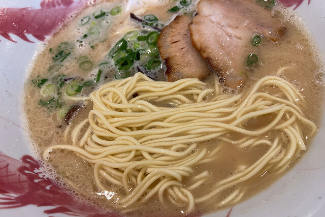 ラーメン龍の家 春日店的实拍高清图