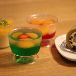 切通し進々堂的實拍圖