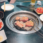 肉問屋直送 肉一 上中里店的实拍图