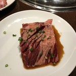 焼肉DINING 牛勢 上野店的实拍图